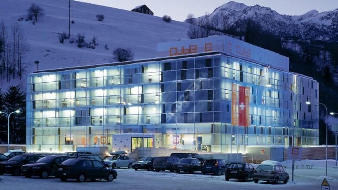 Gemeinde Surses GR kauft Hotel Cube in Savognin