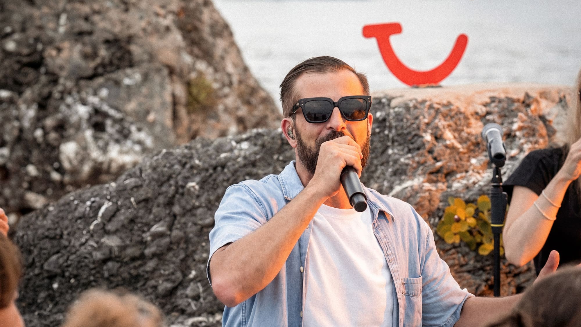 Wir schicken dich mit Tui zum Showcase von Bligg in Marokko