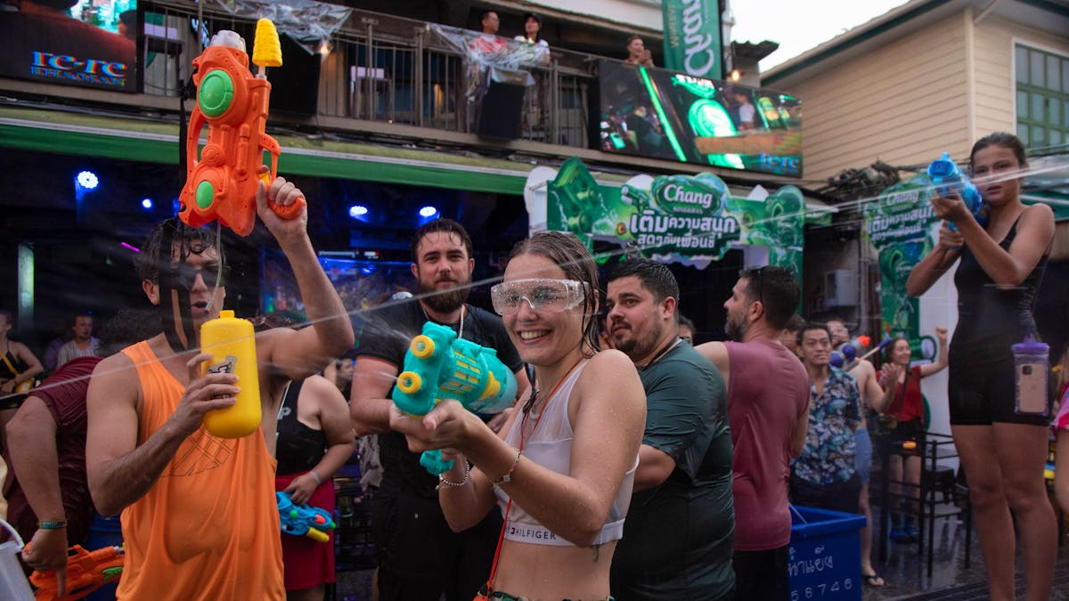 Songkran in Thailand: Hohe Flugpreise bremsen Tourismus zur Hochsaison