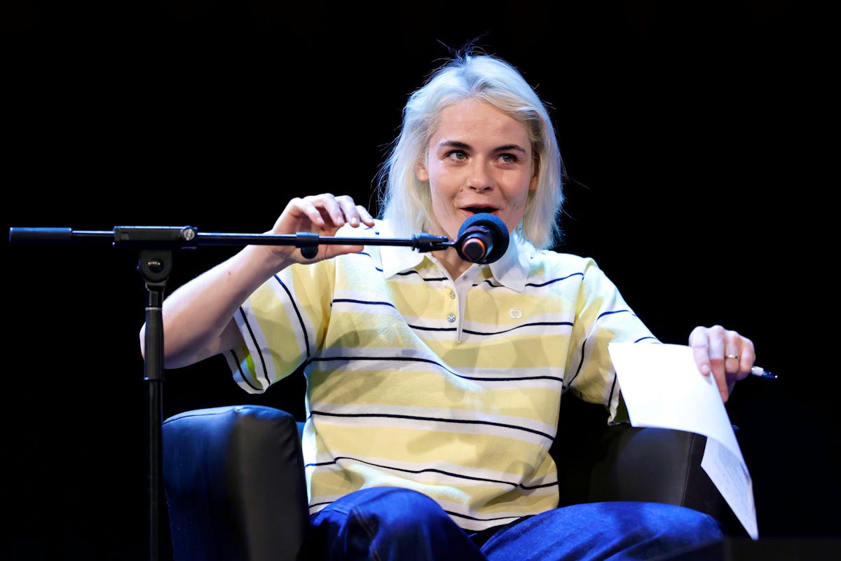 Hazel Brugger: Komikerin spricht offen über postpartale Depression